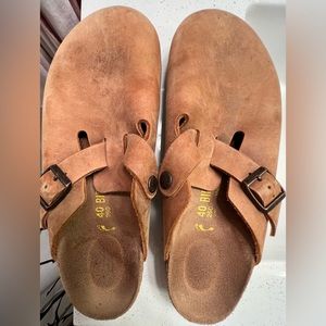 Birkenstock leather clogs
